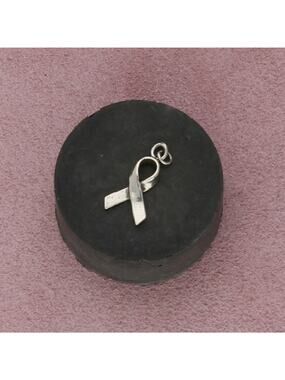 sterling silver vintage awareness ribbon charm pendant